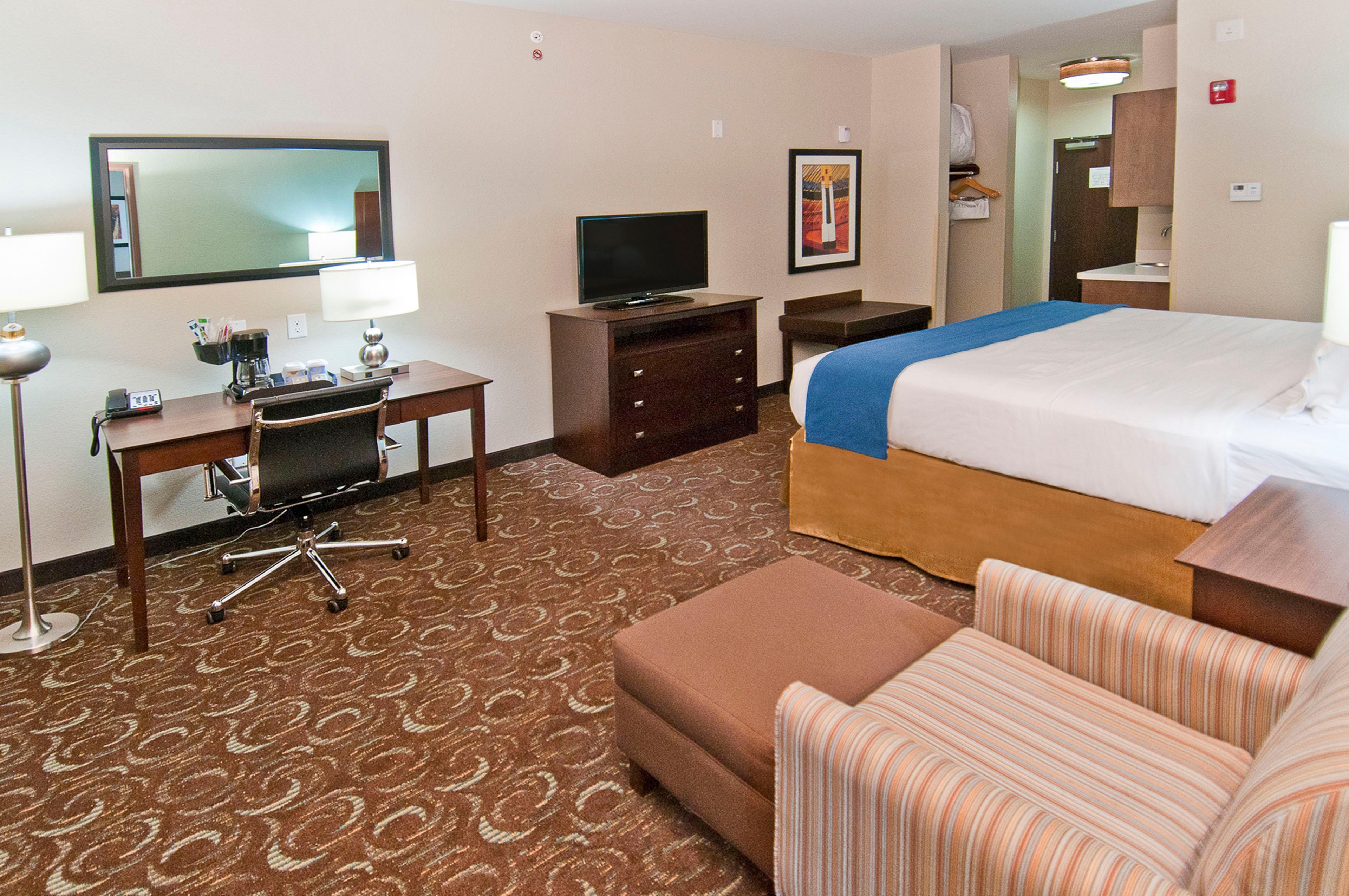 Holiday Inn Express & Suites San Antonio Frost Bank Center By Ihg Extérieur photo