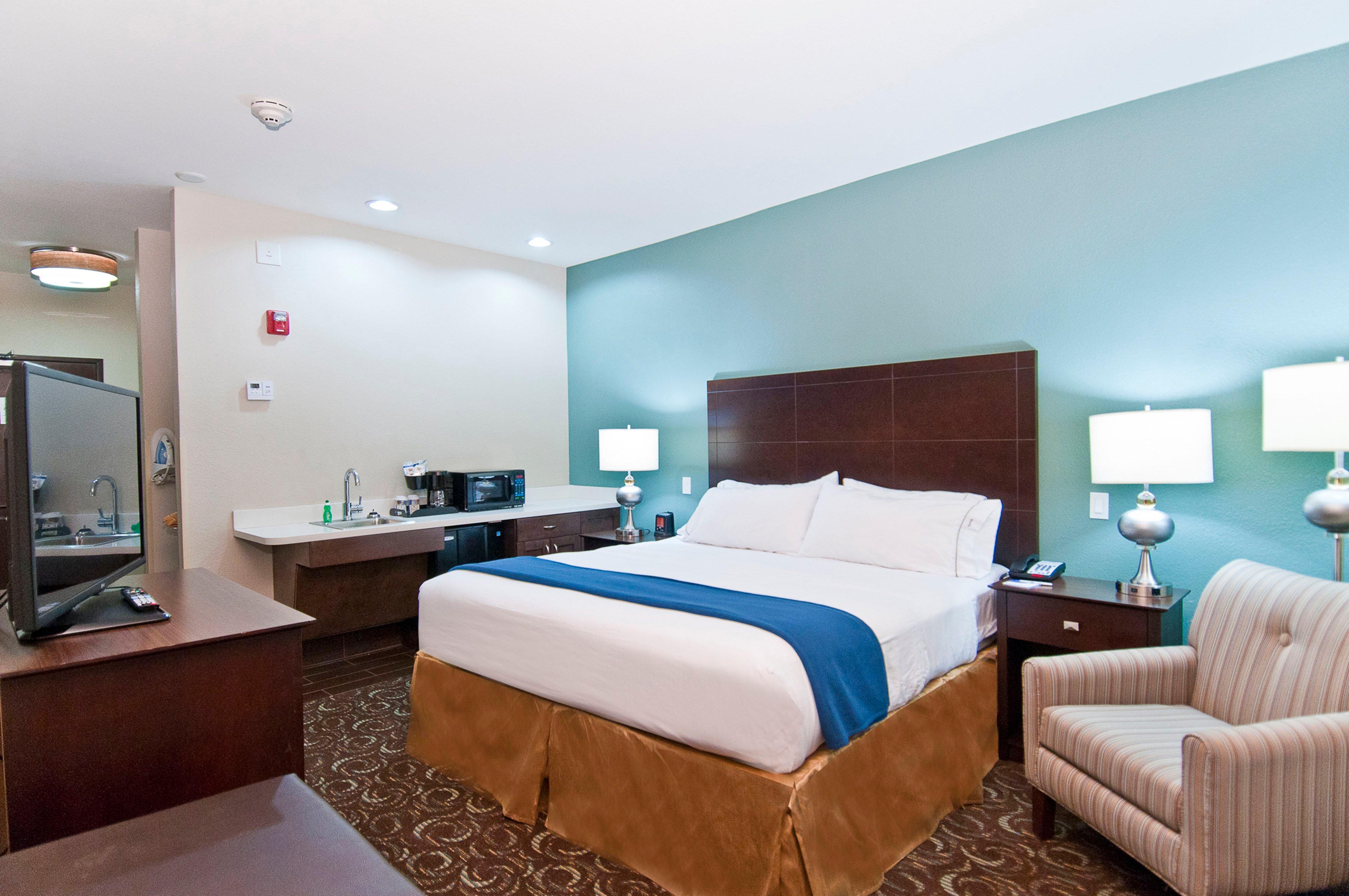 Holiday Inn Express & Suites San Antonio Frost Bank Center By Ihg Extérieur photo