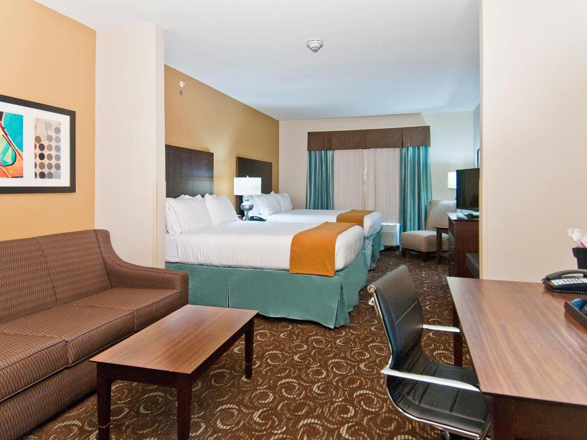Holiday Inn Express & Suites San Antonio Frost Bank Center By Ihg Extérieur photo